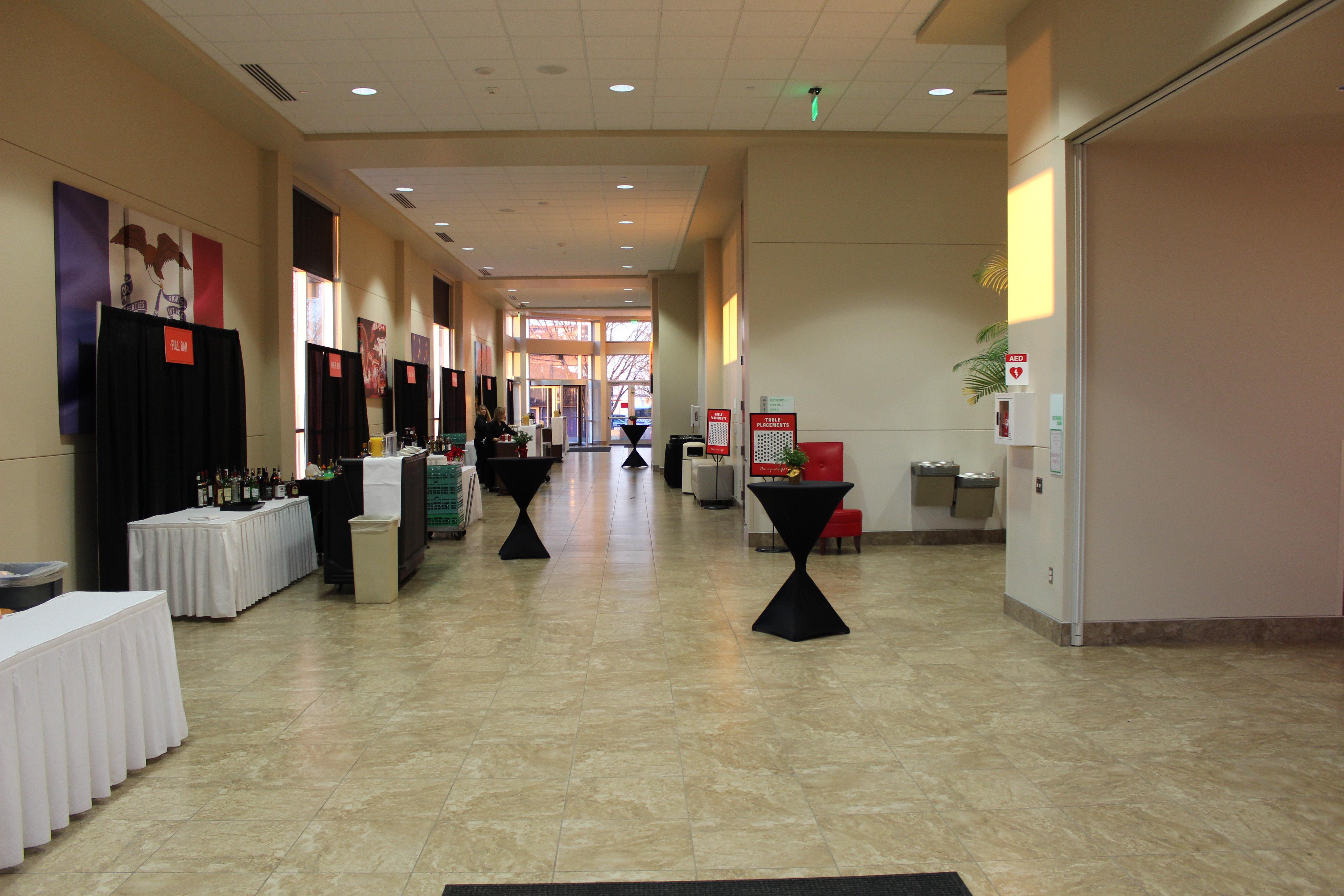 Holiday Inn Des Moines-Airport Conf Center By Ihg Eksteriør bilde