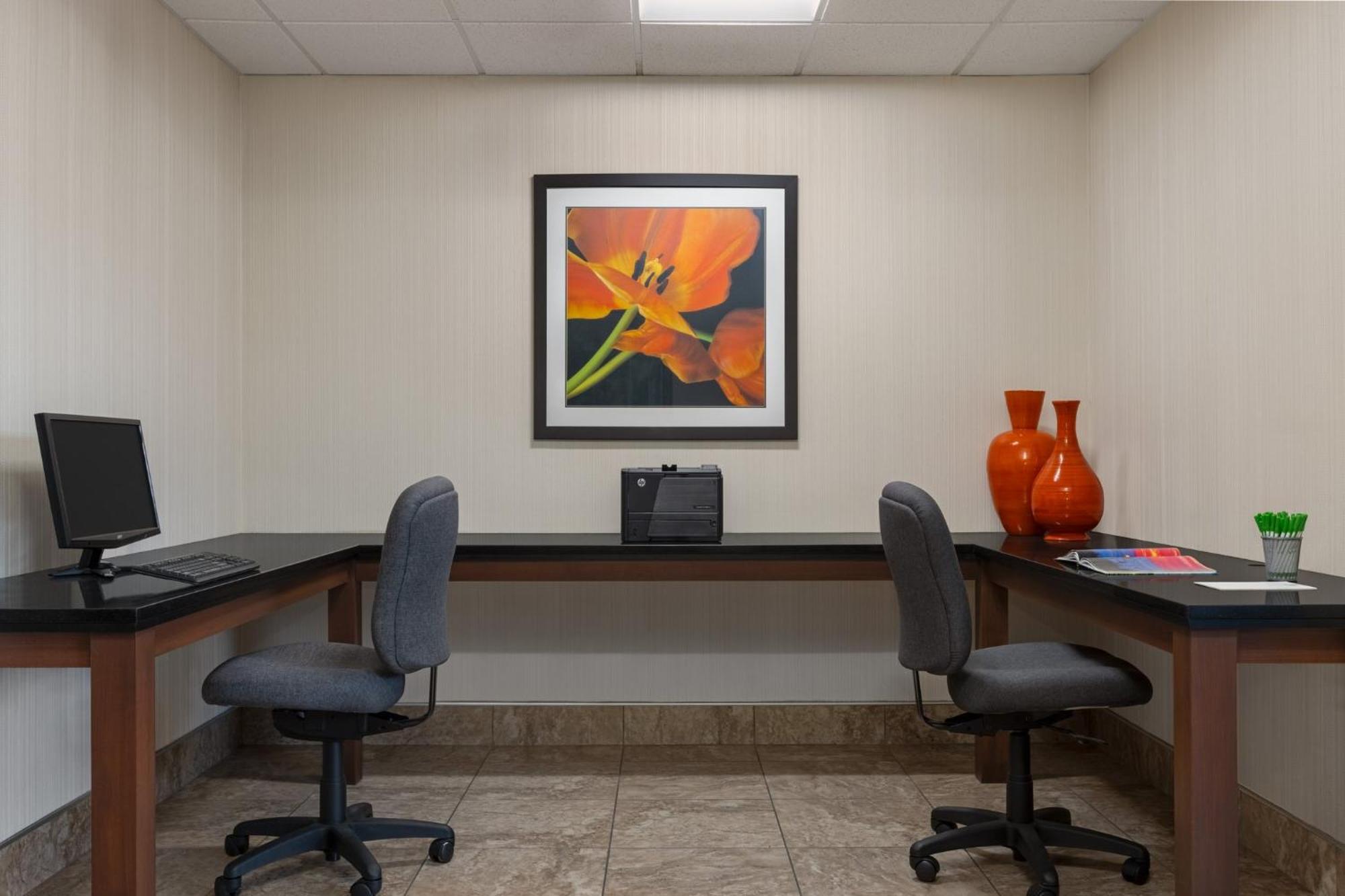 Holiday Inn Des Moines-Airport Conf Center By Ihg Eksteriør bilde